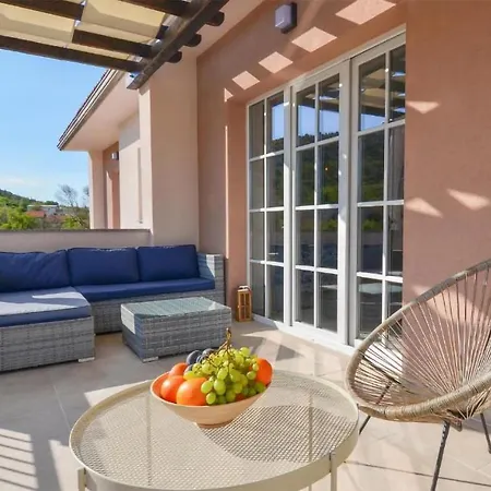 아파트 Amazing In With Wifi